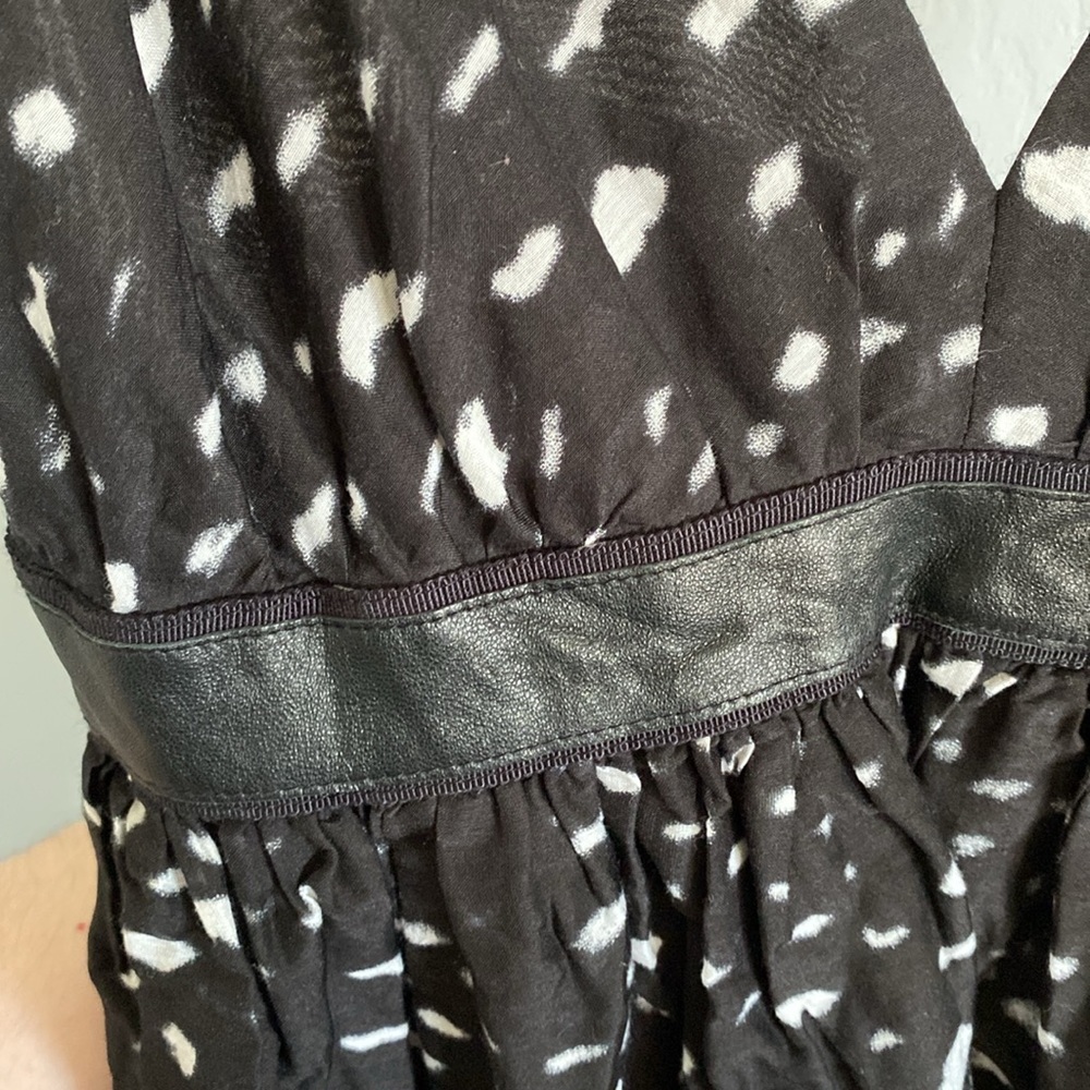 Bird by Juicy Couture Black and White Plunging Neckline Dress Women's Size 4 - Picture 3 of 9